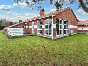 12 person holiday home in Glesborg